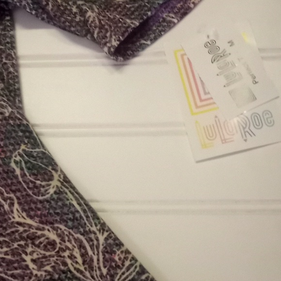 LLR Floral Perfect T Tunic Top - Picture 6 of 12